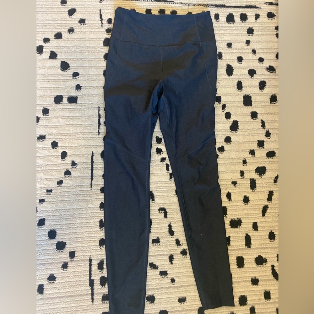 Outdoor voices textured compression leggings